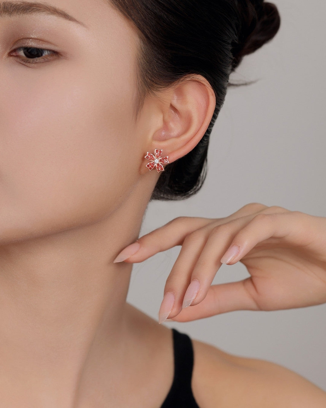 Silver Amber Bloom Stud Earrings