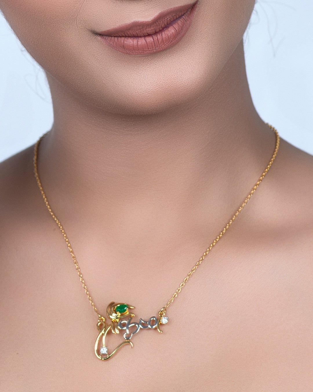 Silver Divine Blessings Pendant Necklace (Golden)
