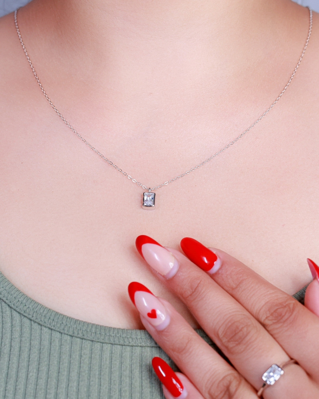 Silver Radiant Elegance Chain Set