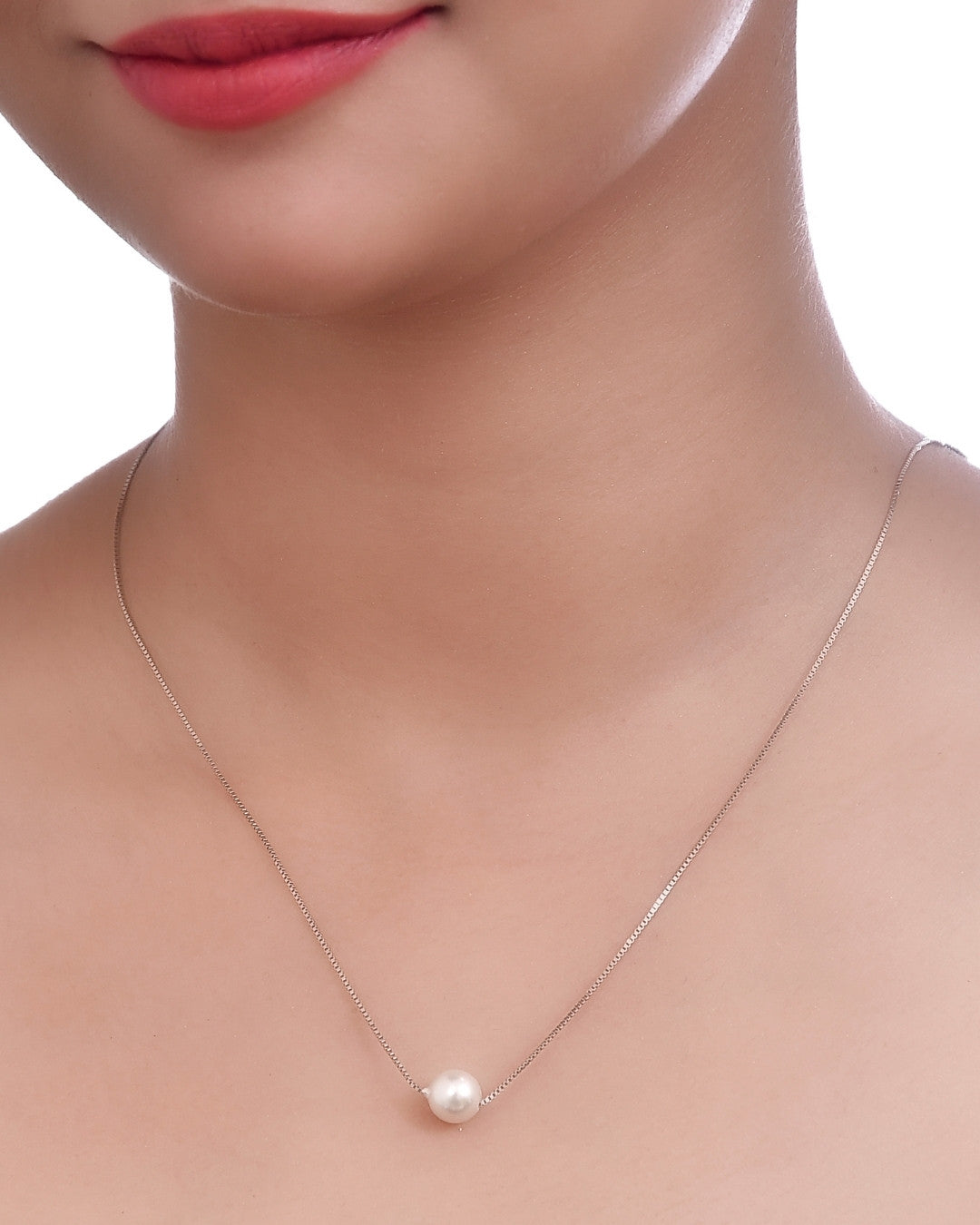 Silver Lustrous Pearl Elegance Pendant Chain