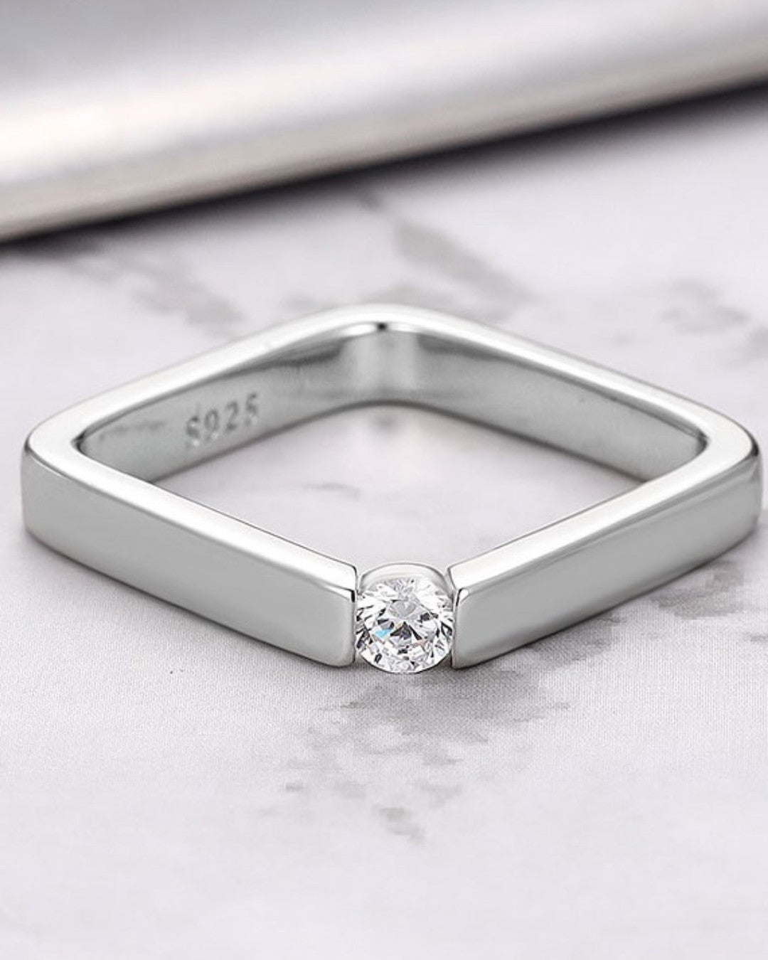 Silver Modern Edge Diamond Square Ring