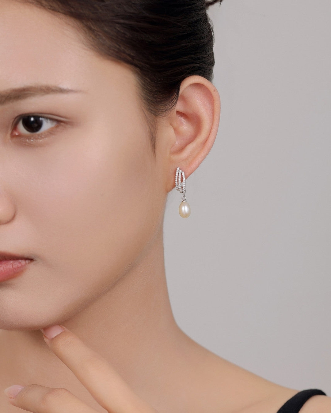 Silver Timeless Grace Pearl Hoop Earrings