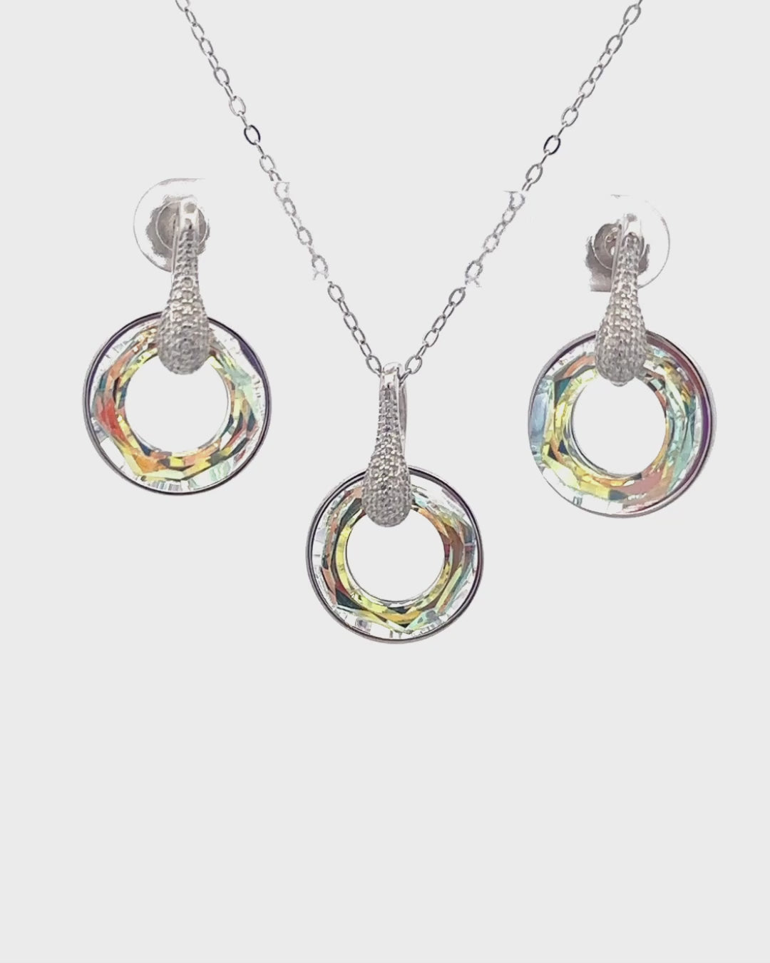 Silver Ethereal Glow Pendant Set