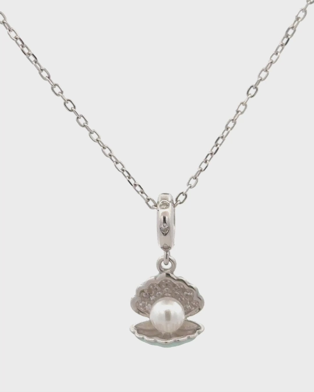 Silver Ocean's Treasure Pearl Pendant Necklace
