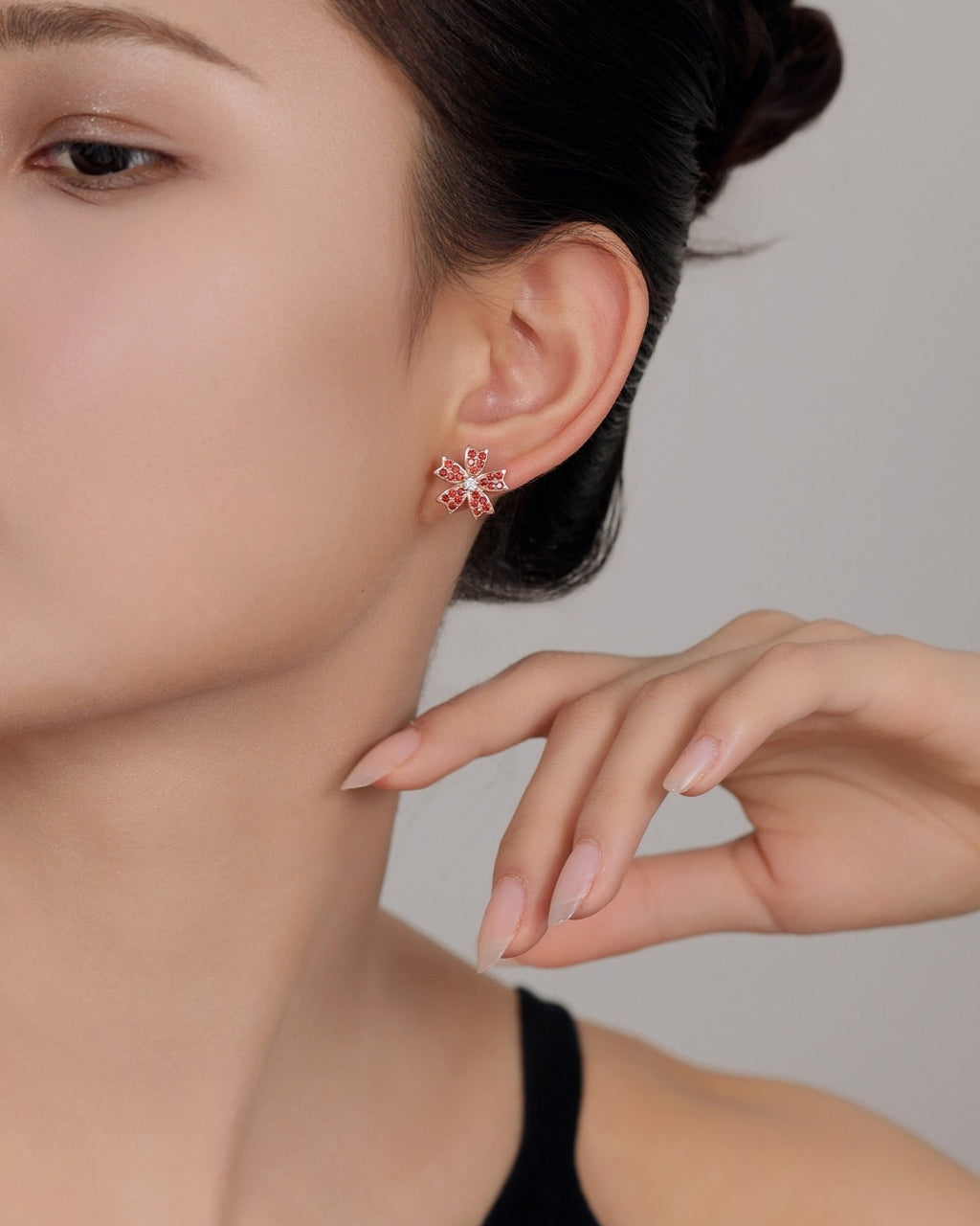 Silver Amber Bloom Stud Earrings