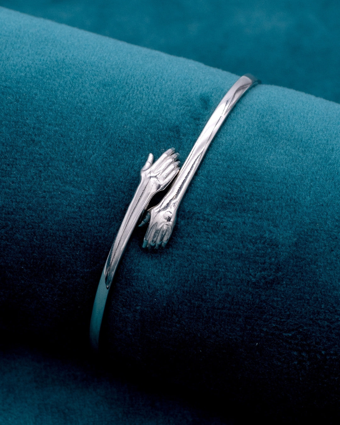 Silver Embrace Hug Bangle Bracelet