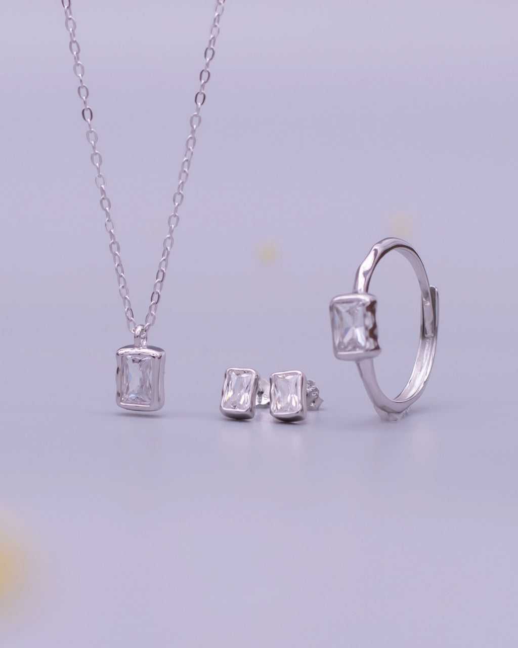 Silver Radiant Elegance Chain Set