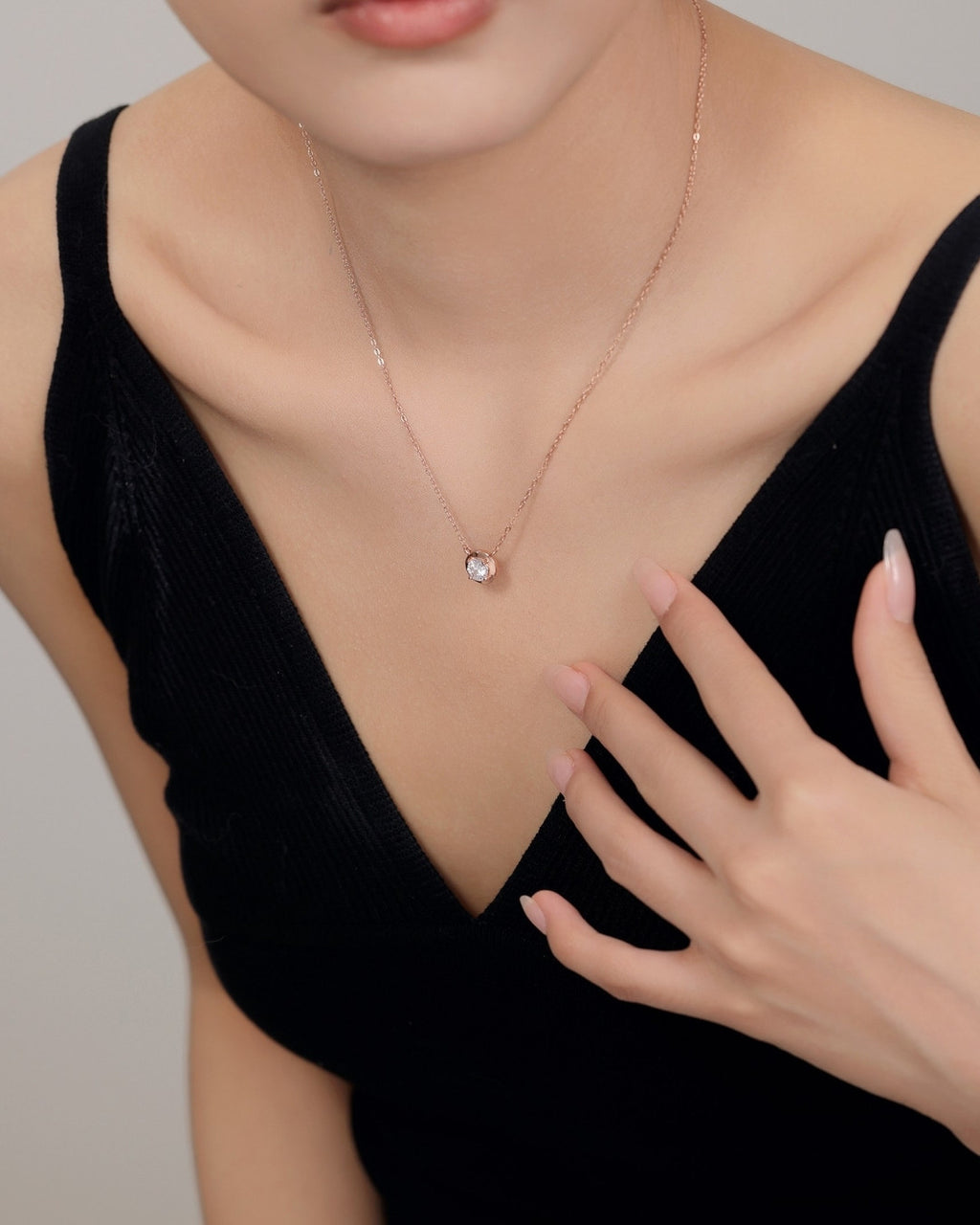 Silver Rose Glow Solitaire Pendant Necklace