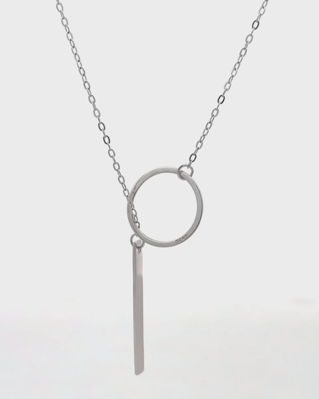 Silver Minimalist Elegance Pendant Necklace