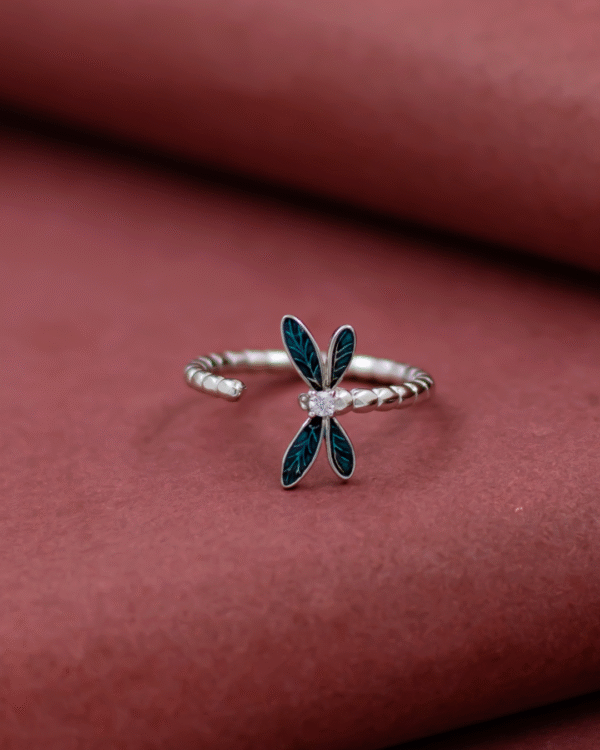 Silver Mystic Flight Dragonfly Ring - Image 3