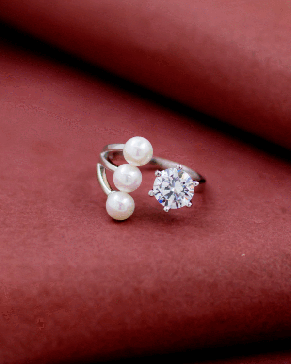 Silver Pearl Majesty Open Ring - Image 3