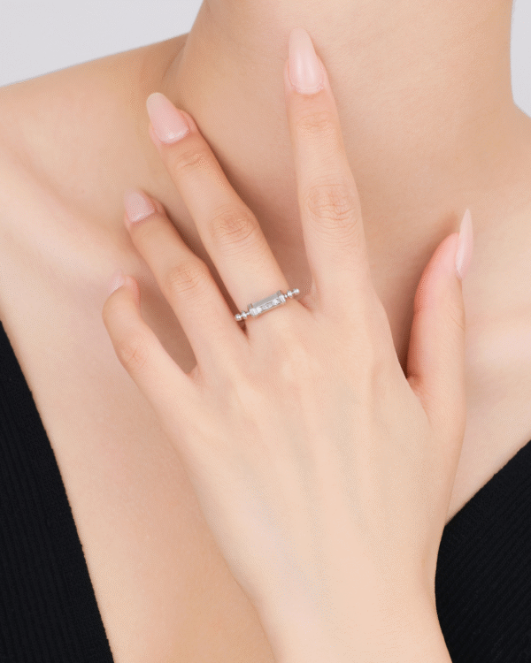 Silver Royal Scroll Ring - Image 2