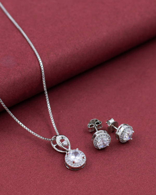 Silver Timeless Solitaire Chain Set - Image 3